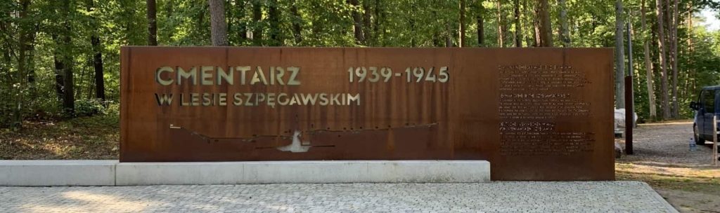 Cmentarz w lesie szpegawskim