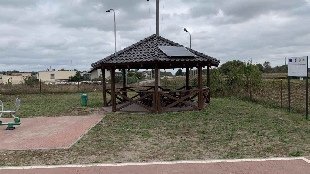 Boisko wielofunkcyjne w Kaliskach