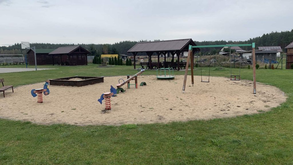 Plac zabaw Studzienice