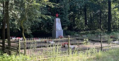 Cmentarz żołnierzy radzieckich w Lubichowie