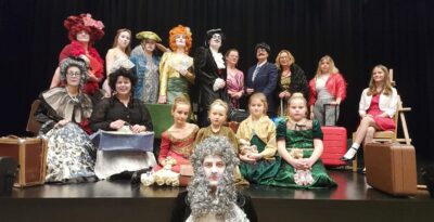 Komediowy spektakl „Cham-burger family” w Pelplinie